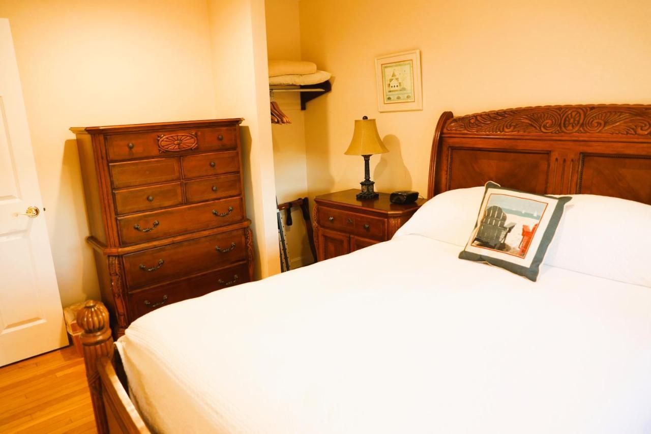 By The Sea Guests Bed & Breakfast And Suites Dennisport Kamer foto