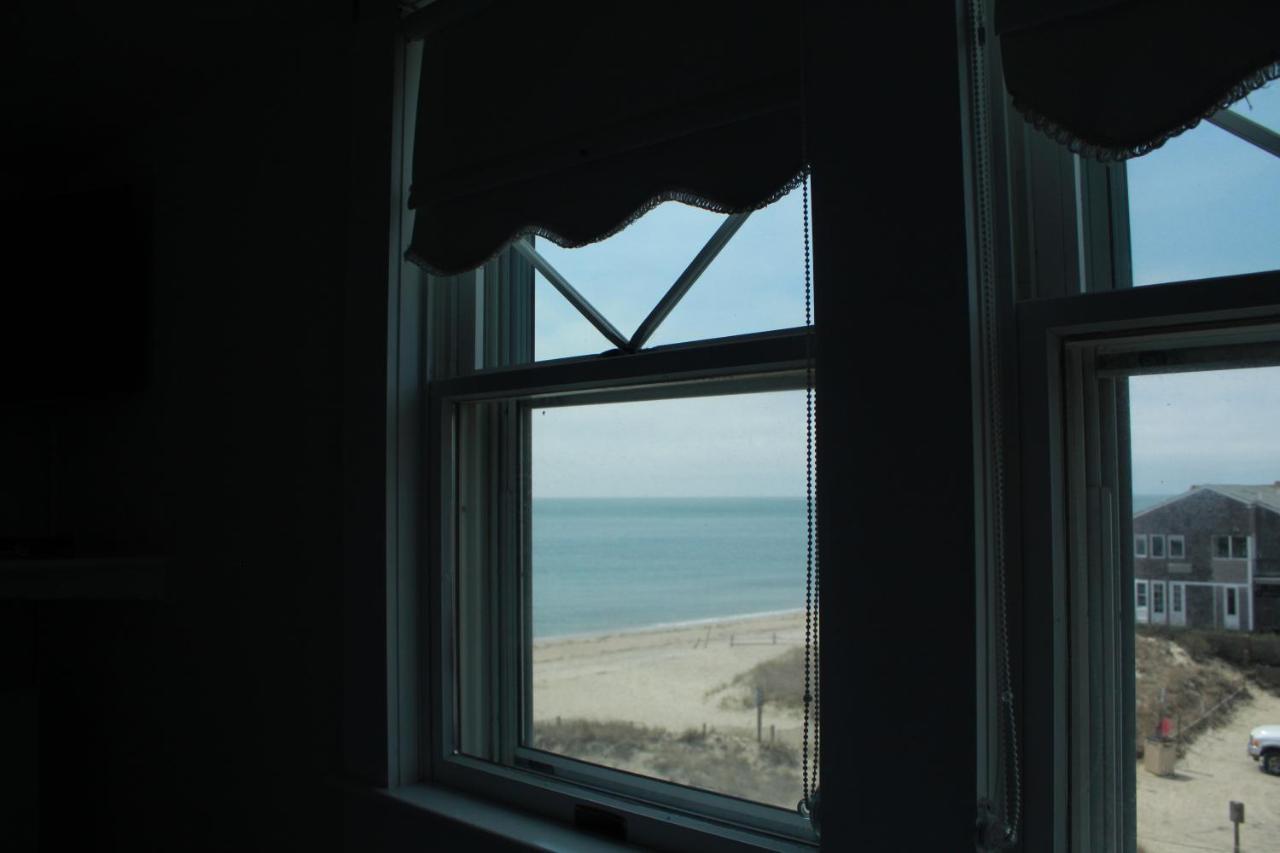 By The Sea Guests Bed & Breakfast And Suites Dennisport Buitenkant foto