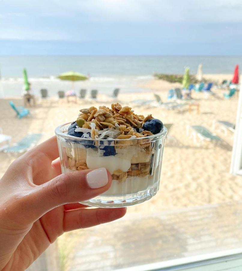 By The Sea Guests Bed & Breakfast And Suites Dennisport Buitenkant foto