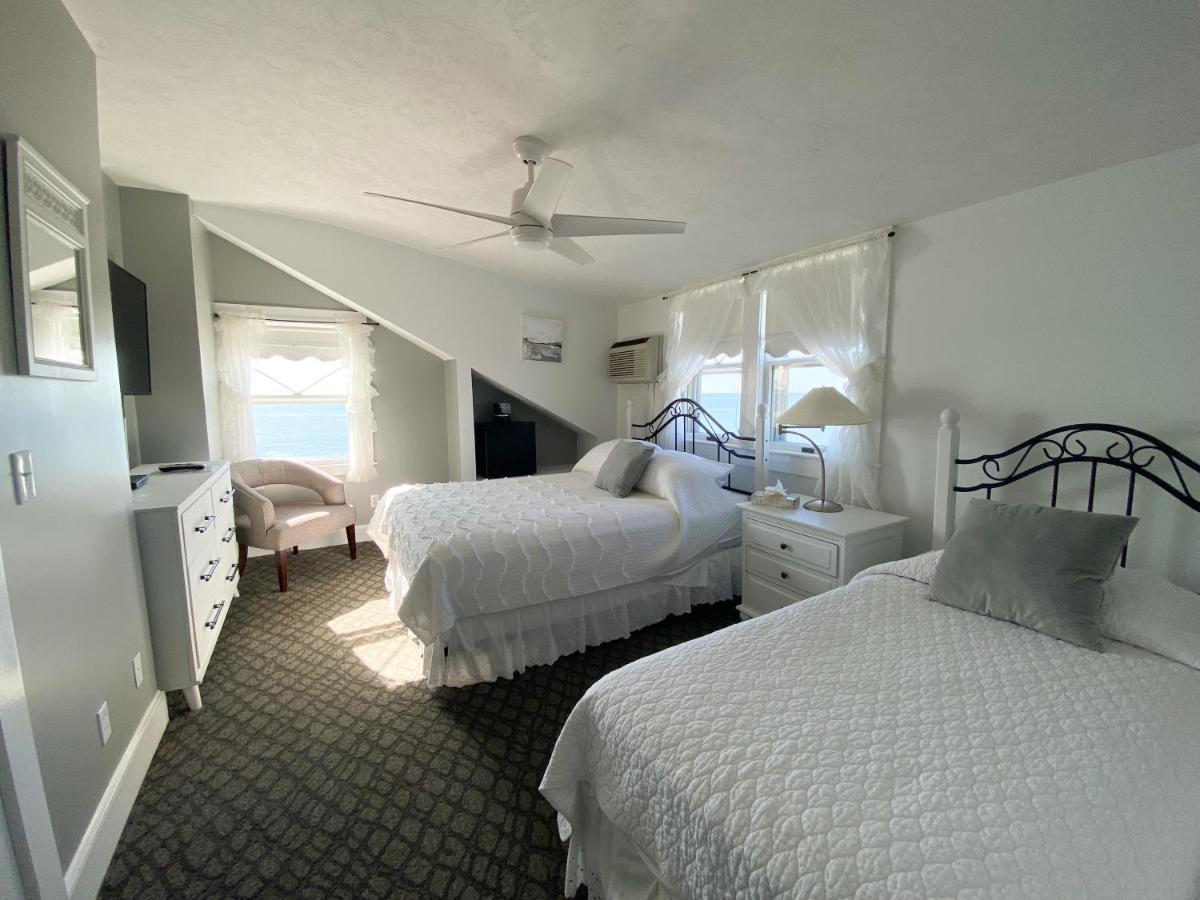 By The Sea Guests Bed & Breakfast And Suites Dennisport Buitenkant foto