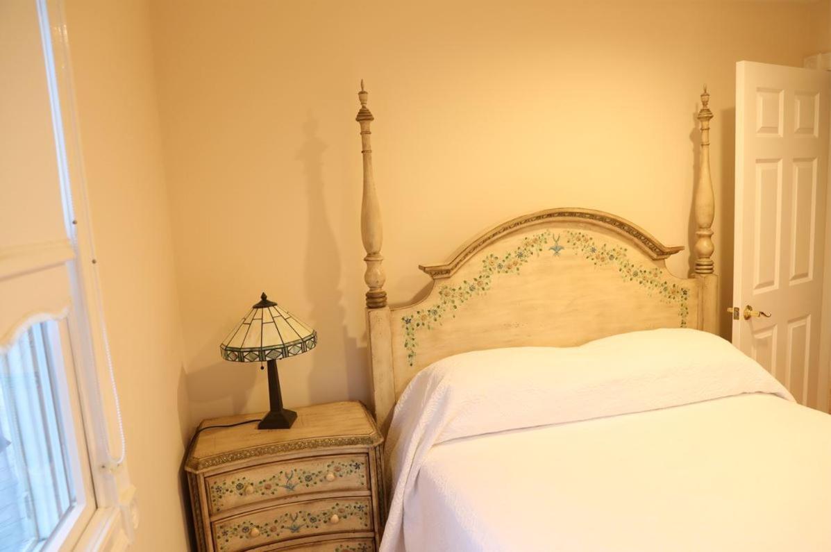 By The Sea Guests Bed & Breakfast And Suites Dennisport Kamer foto