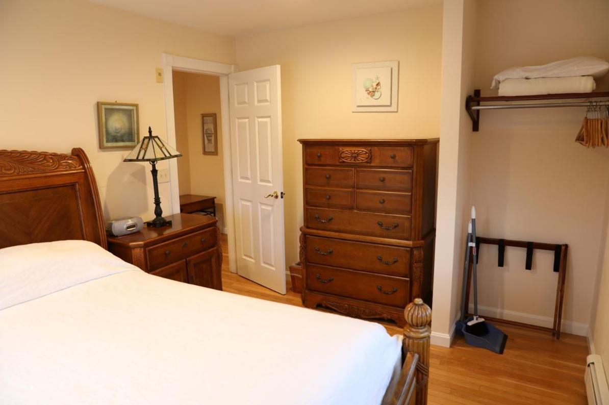 By The Sea Guests Bed & Breakfast And Suites Dennisport Kamer foto