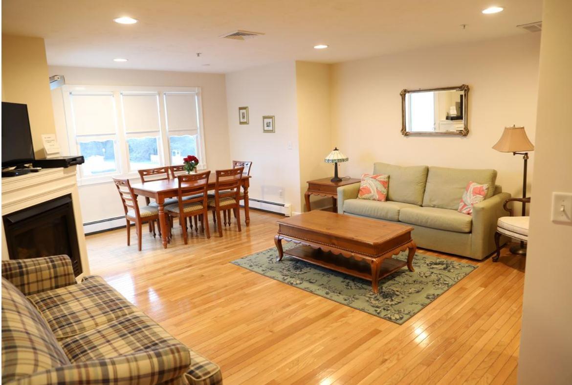 By The Sea Guests Bed & Breakfast And Suites Dennisport Kamer foto